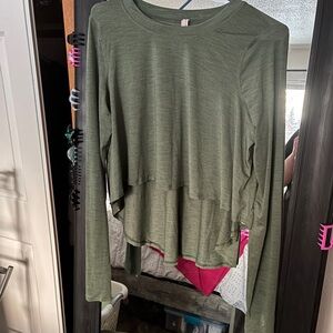 Free People Tempo Long Sleeve Tee — Size Medium